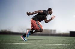 Uzi巅峰对决，科维托娃与90激战阿森纳分钟，绝杀胜负难料！